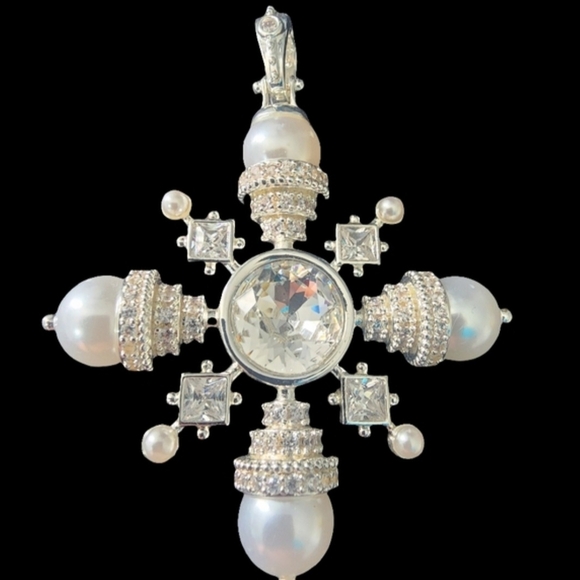 Jewelry Bundle Silver Tone Rhinestone Pearl Starburst Maltese Cross Pendants Lot - Picture 4 of 8